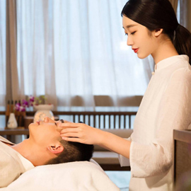 成都成华Yayu养生馆秉持“客户至上”的服务理念